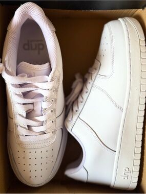 dip White Women’s Athletic Sneakers